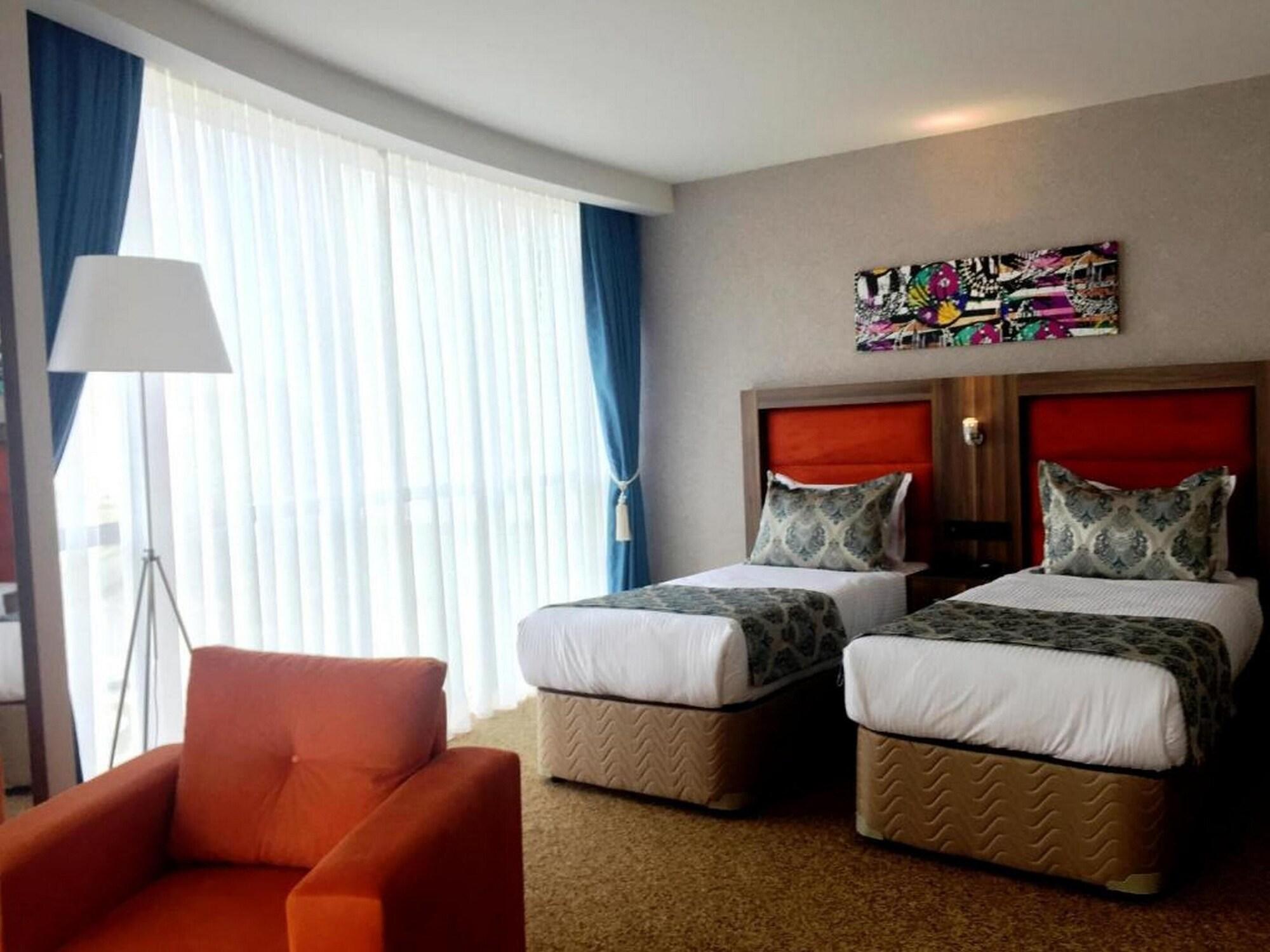 Sky Tower Hotel Batumi Zewnętrze zdjęcie Deluxe Room