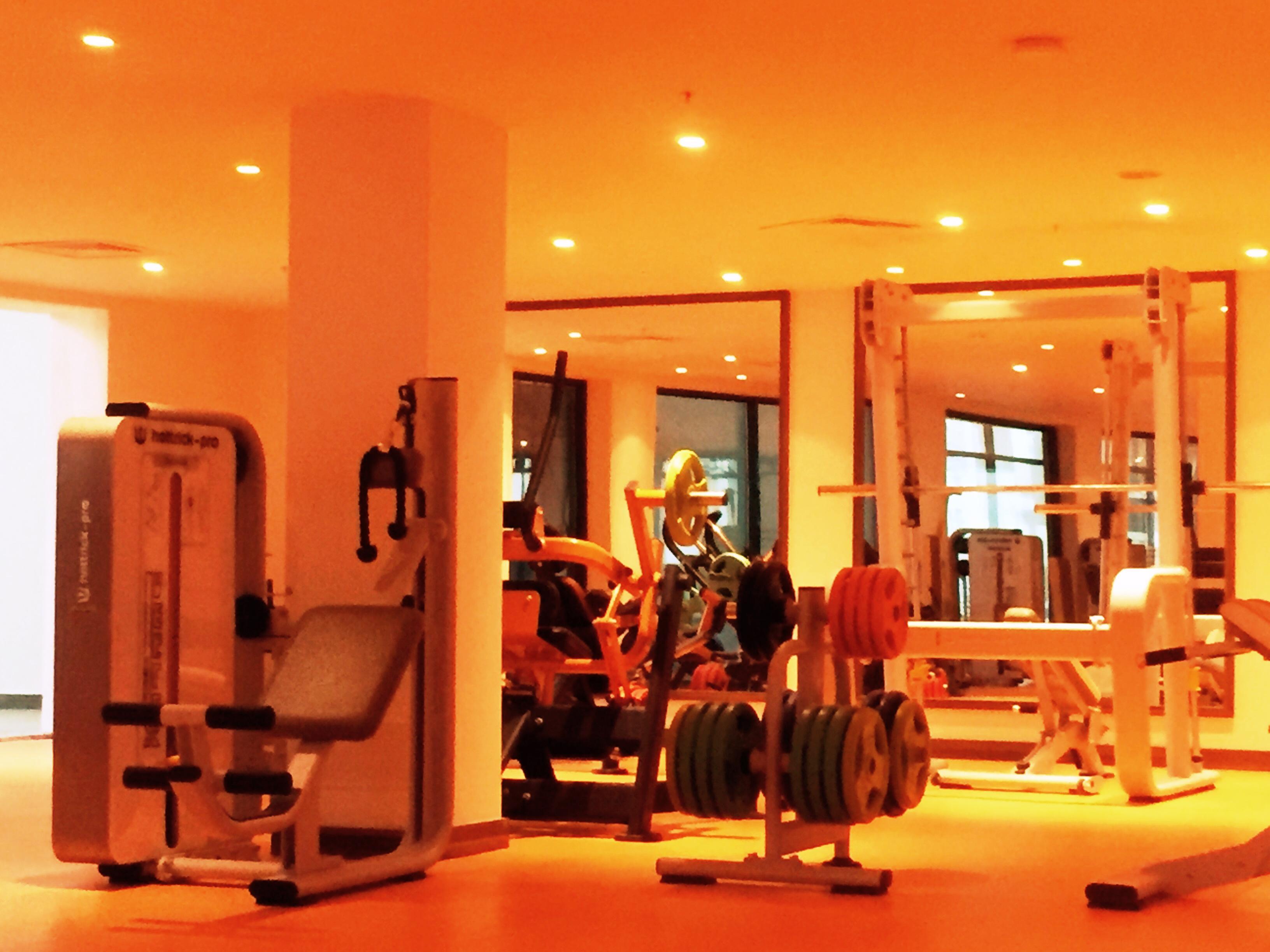 Sky Tower Hotel Batumi Zewnętrze zdjęcie The gym at the hotel
