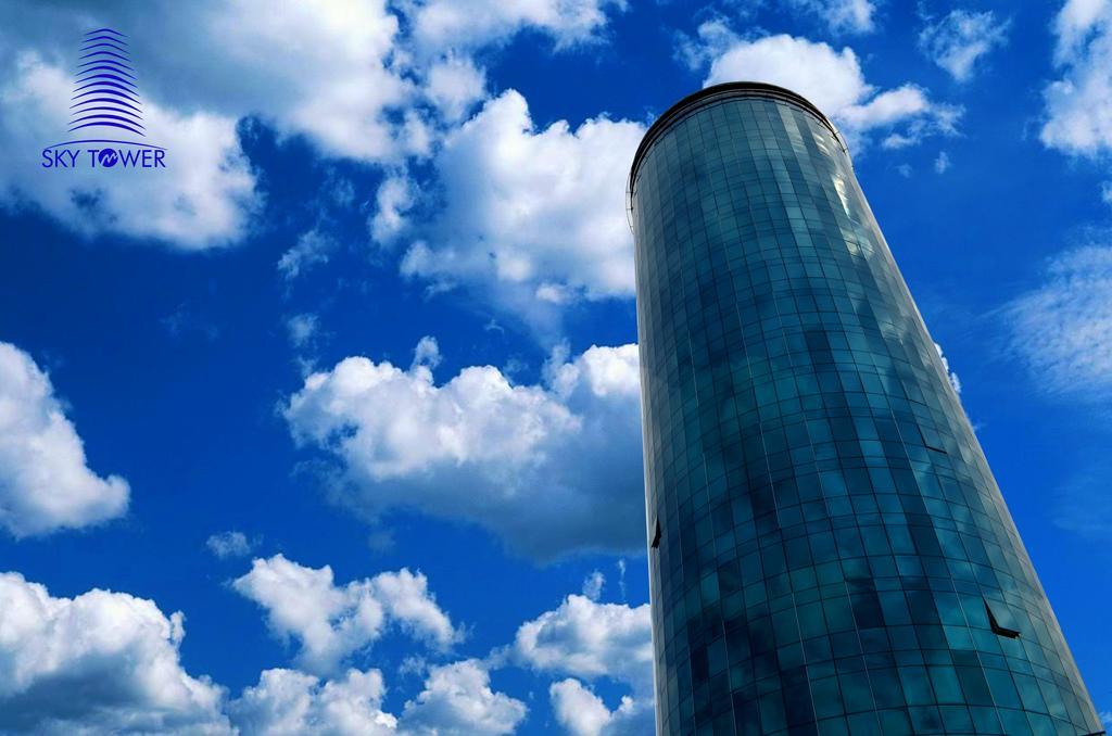Sky Tower Hotel Batumi Zewnętrze zdjęcie The Power Tower