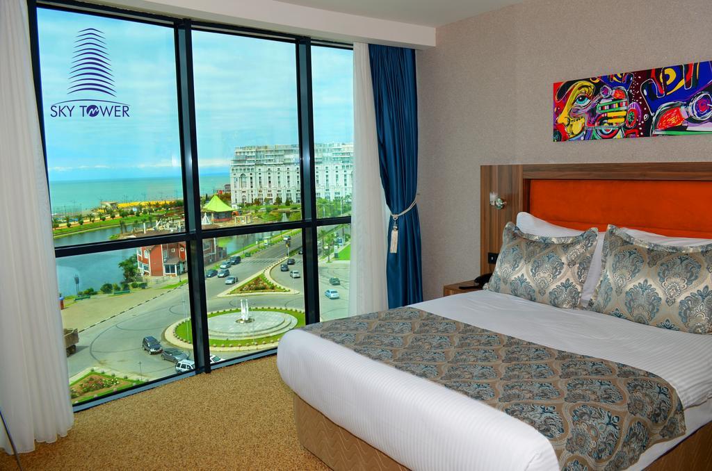 Sky Tower Hotel Batumi Zewnętrze zdjęcie Sky Tower Hotel