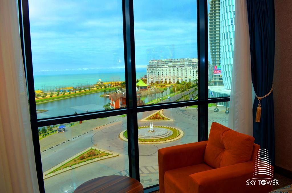 Sky Tower Hotel Batumi Zewnętrze zdjęcie Sky Tower