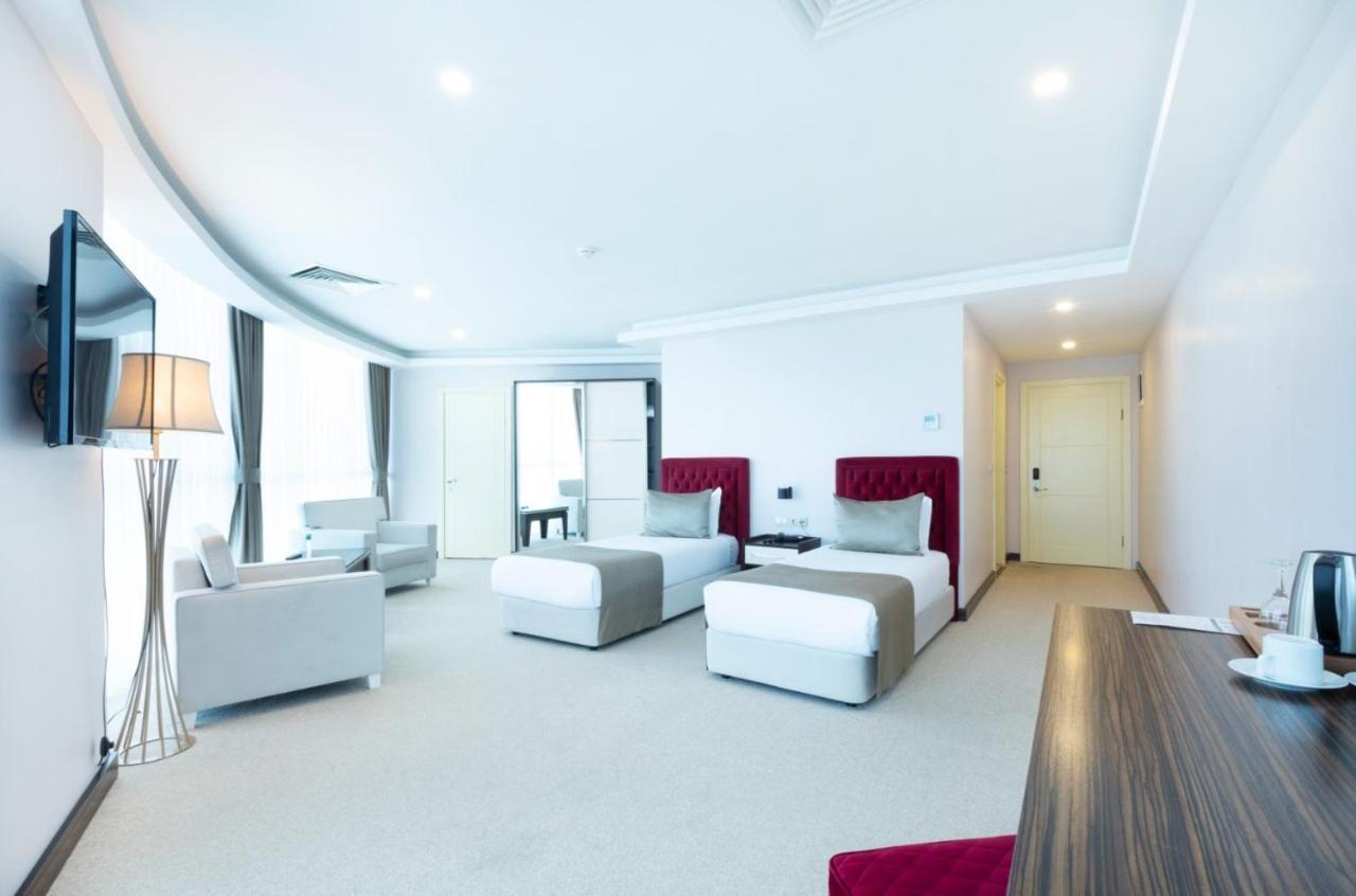 Sky Tower Hotel Batumi Zewnętrze zdjęcie