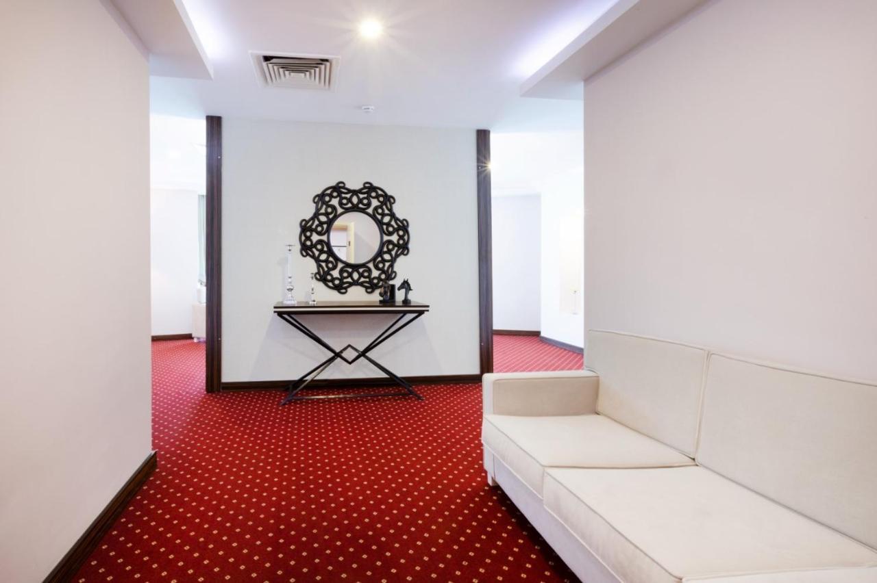 Sky Tower Hotel Batumi Zewnętrze zdjęcie